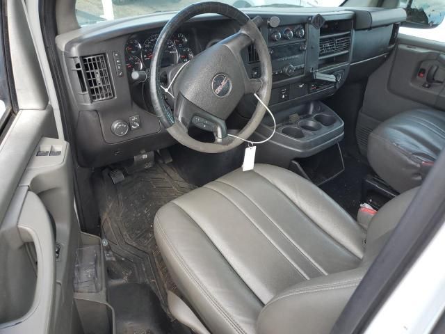 2010 GMC Savana G3500