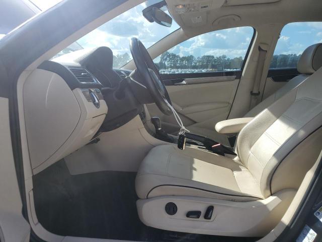 2018 Volkswagen Passat se
