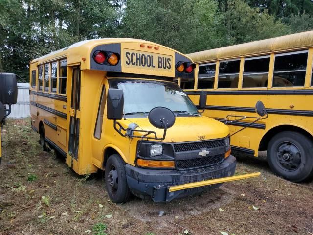 2011 Chevrolet 2011 Thomas Minotour G4500-School Bus