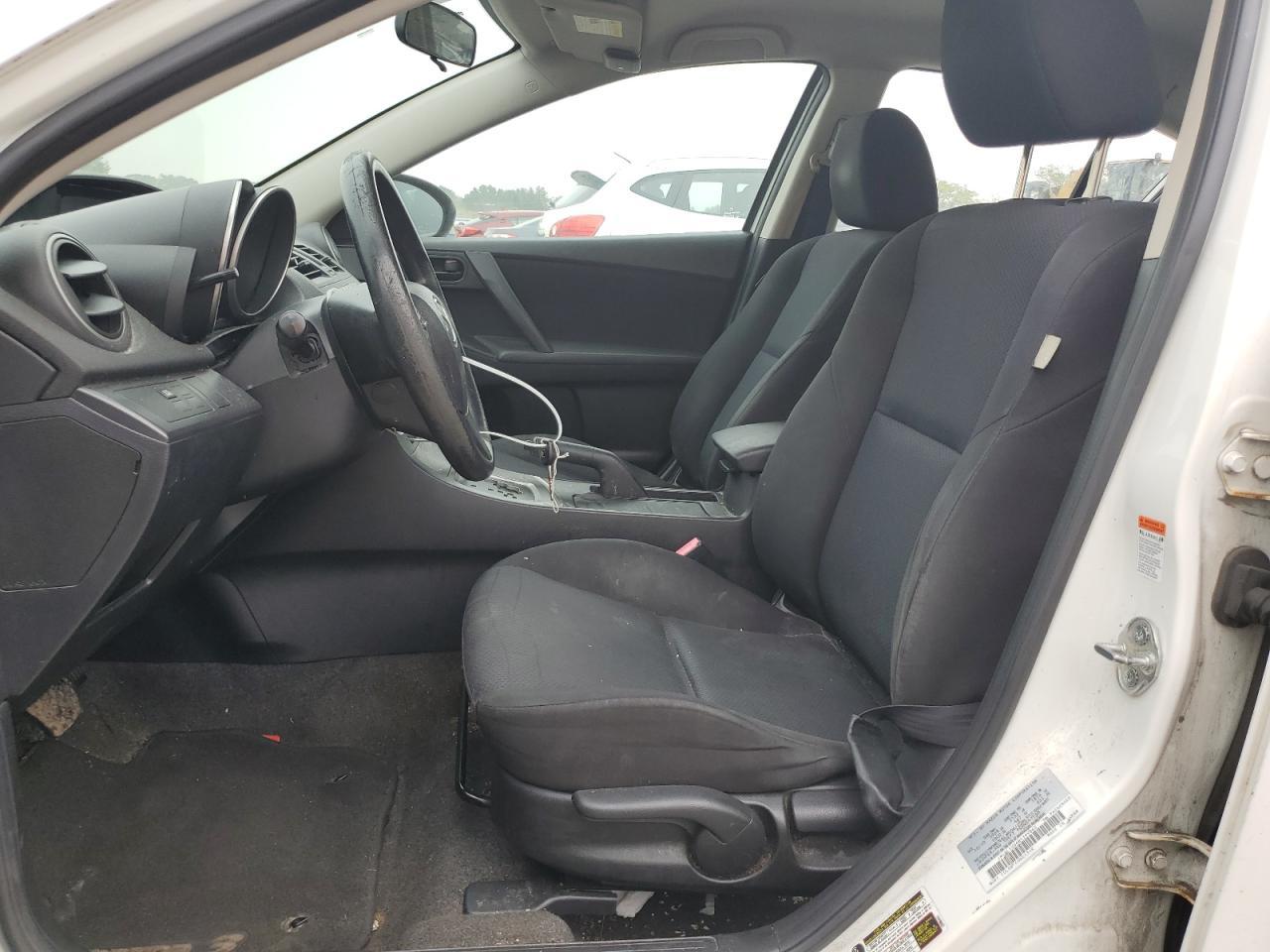 2011 Mazda 3 I