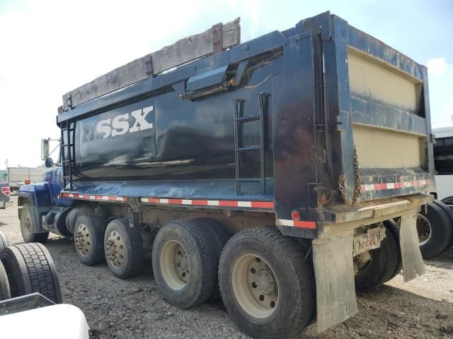 1997 Mack RD600 Dump Truck