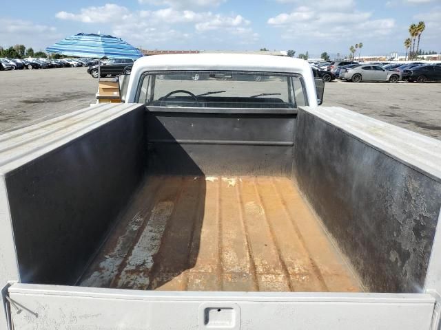 1970 Dodge 100 Truck