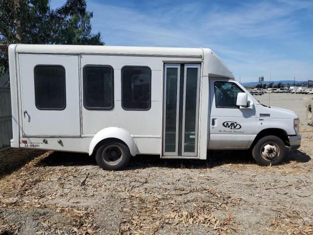 2012 Ford Econoline-Transit Vehicles Bus