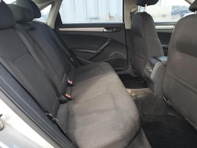 2012 Volkswagen Passat S
