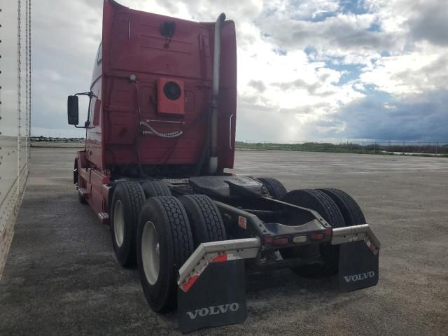 2014 Volvo VN VNL