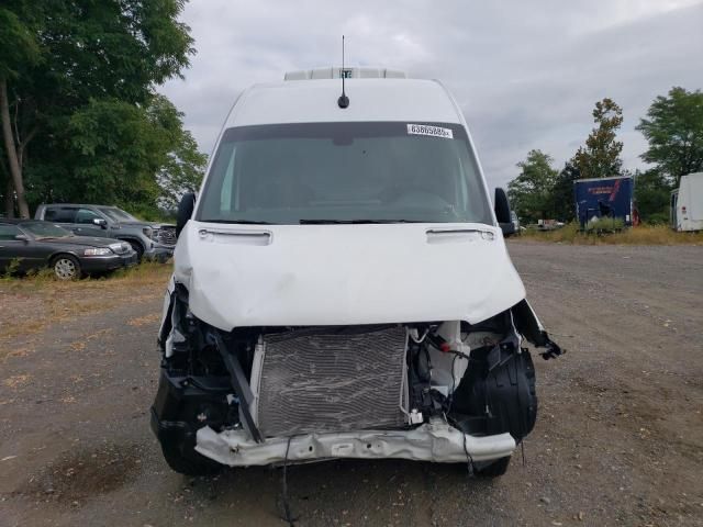 2024 Mercedes-Benz Sprinter 2500