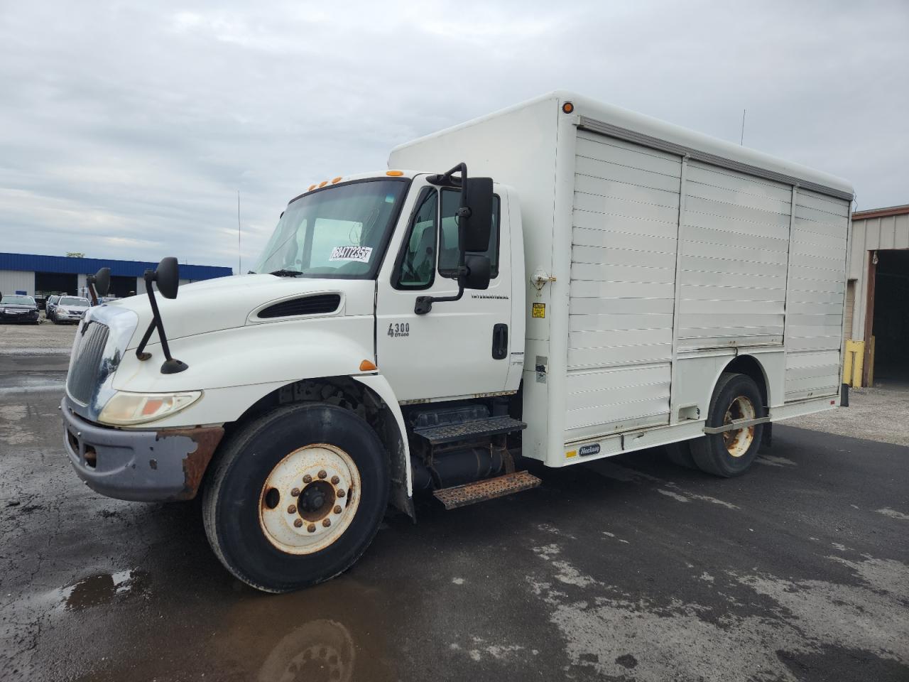 2007 International 4300 Delivery Truck