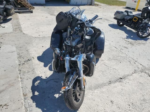 2017 Harley-Davidson J