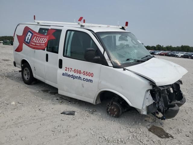 2022 Chevrolet Express G2500