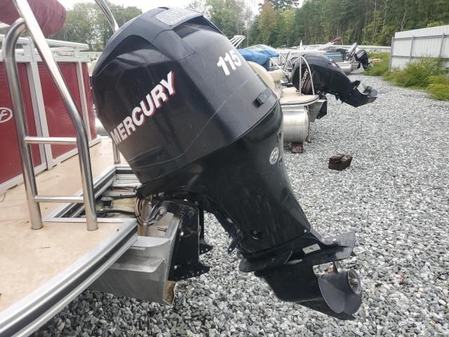 2013 Harris Floteboat Pontoon