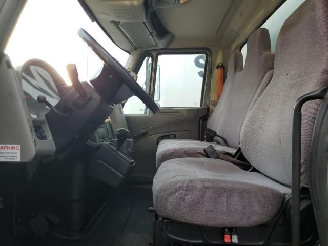 2013 International 4000 4300