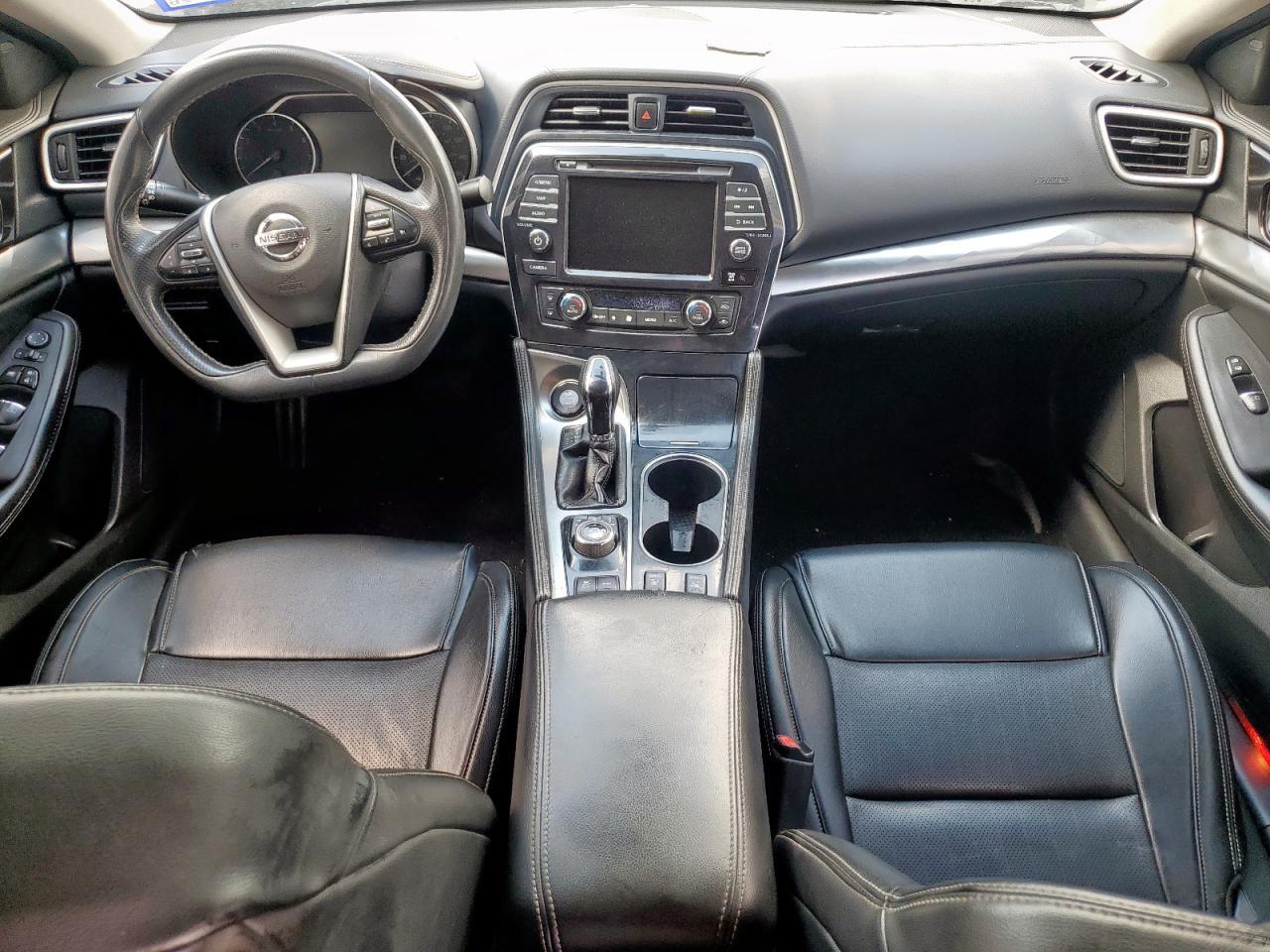 2019 Nissan Maxima s