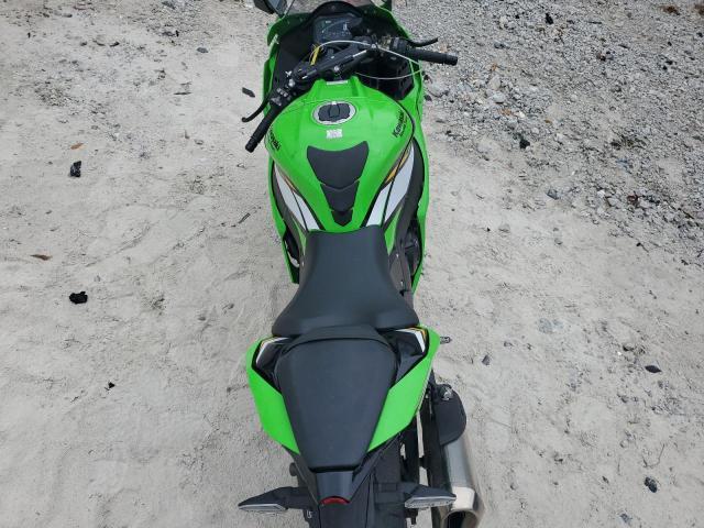 2025 Kawasaki ZX1002 M
