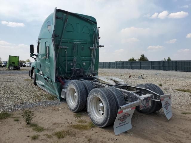 2021 Freightliner Cascadia 126 Semi Truck