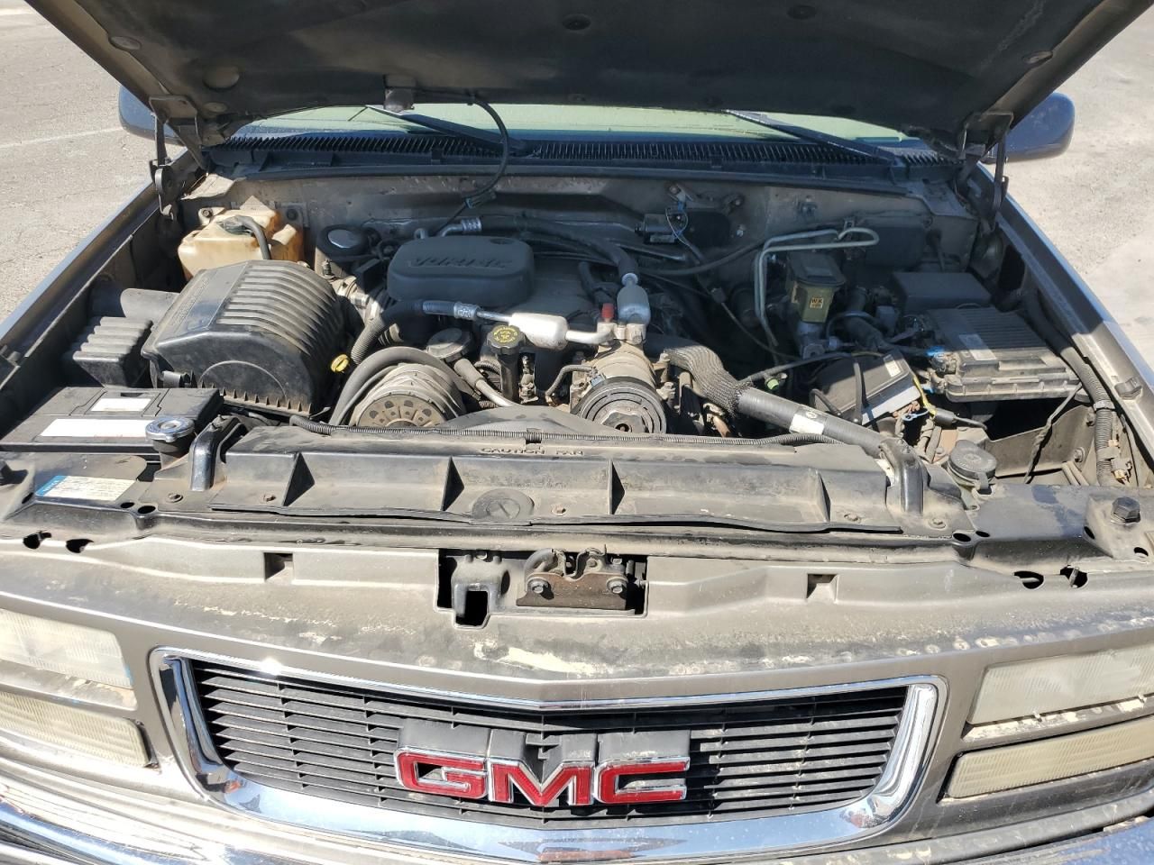 1999 GMC Suburban K2500