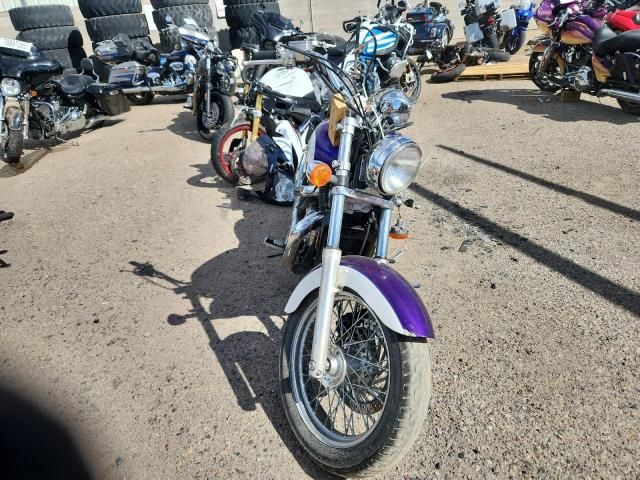 1995 Honda VT1100 C2