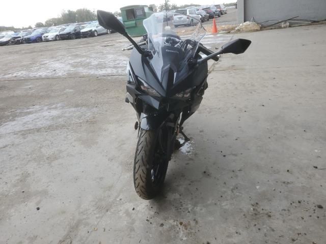 2025 Kawasaki EX500 A