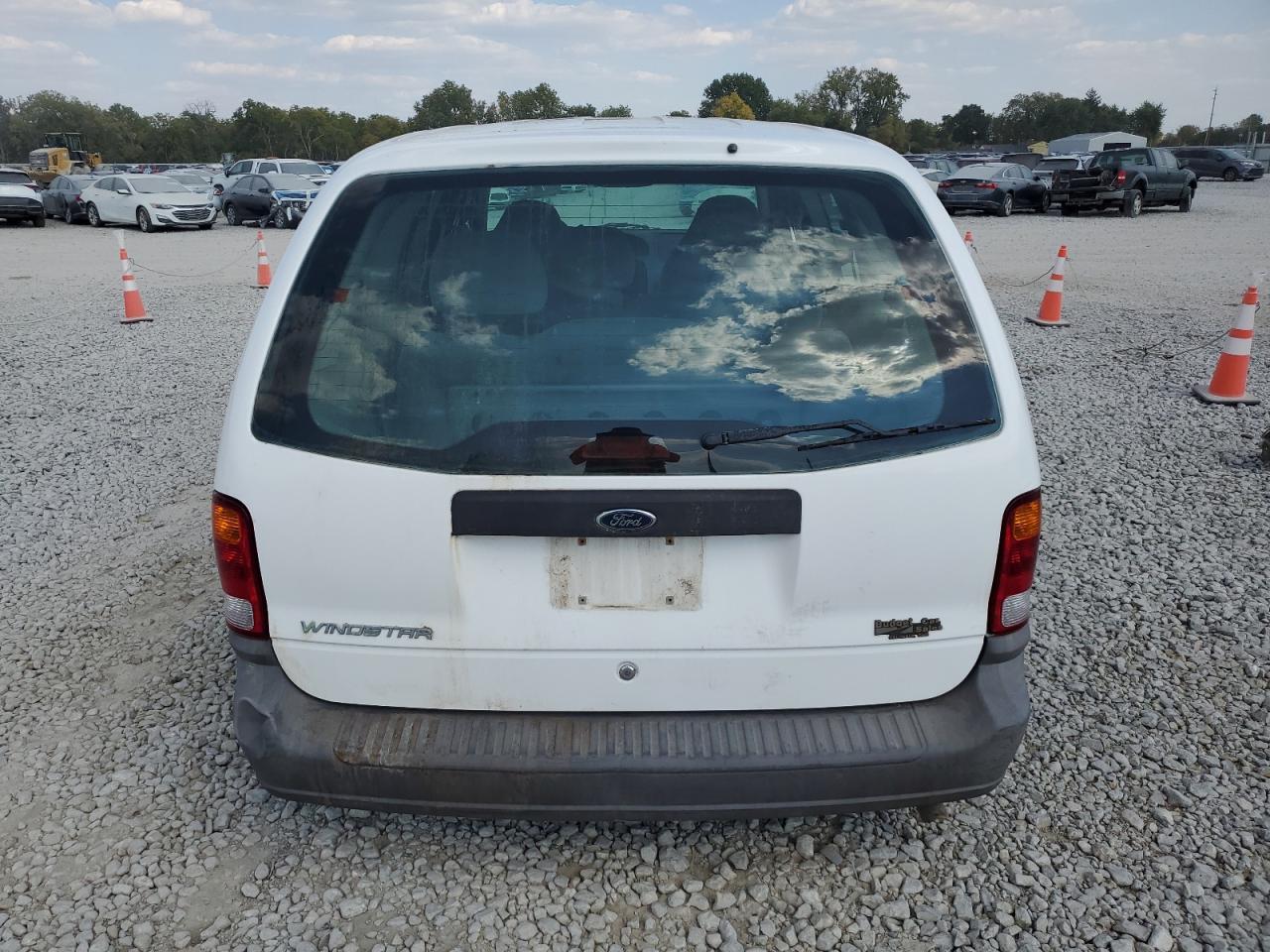 2000 Ford Windstar