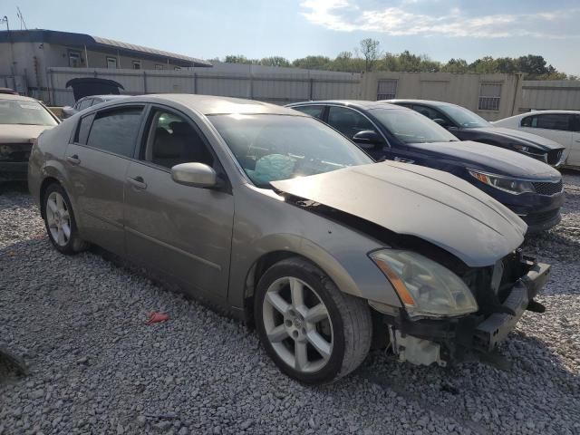 2004 Nissan Maxima SE