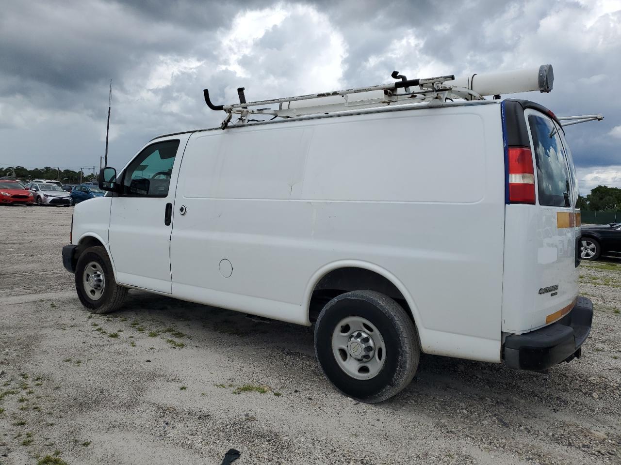 2013 Chevrolet Express G2500