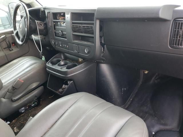 2021 Chevrolet Express G2500