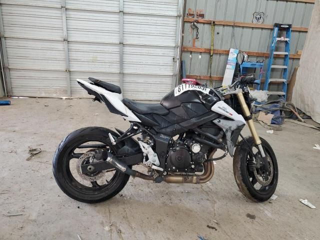 2016 Suzuki GSX-S750