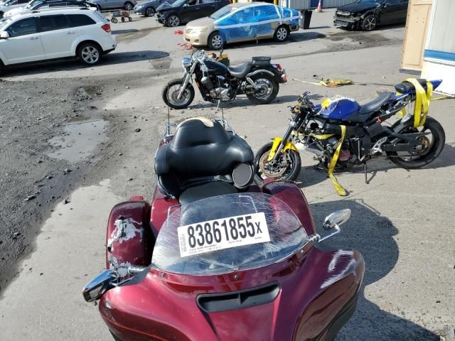 2015 Harley-Davidson Flhtcutg TRI Glide Ultra