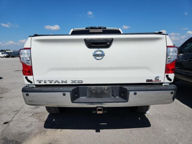 2016 Nissan Titan XD SL