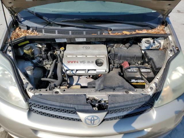 2004 Toyota Sienna ce