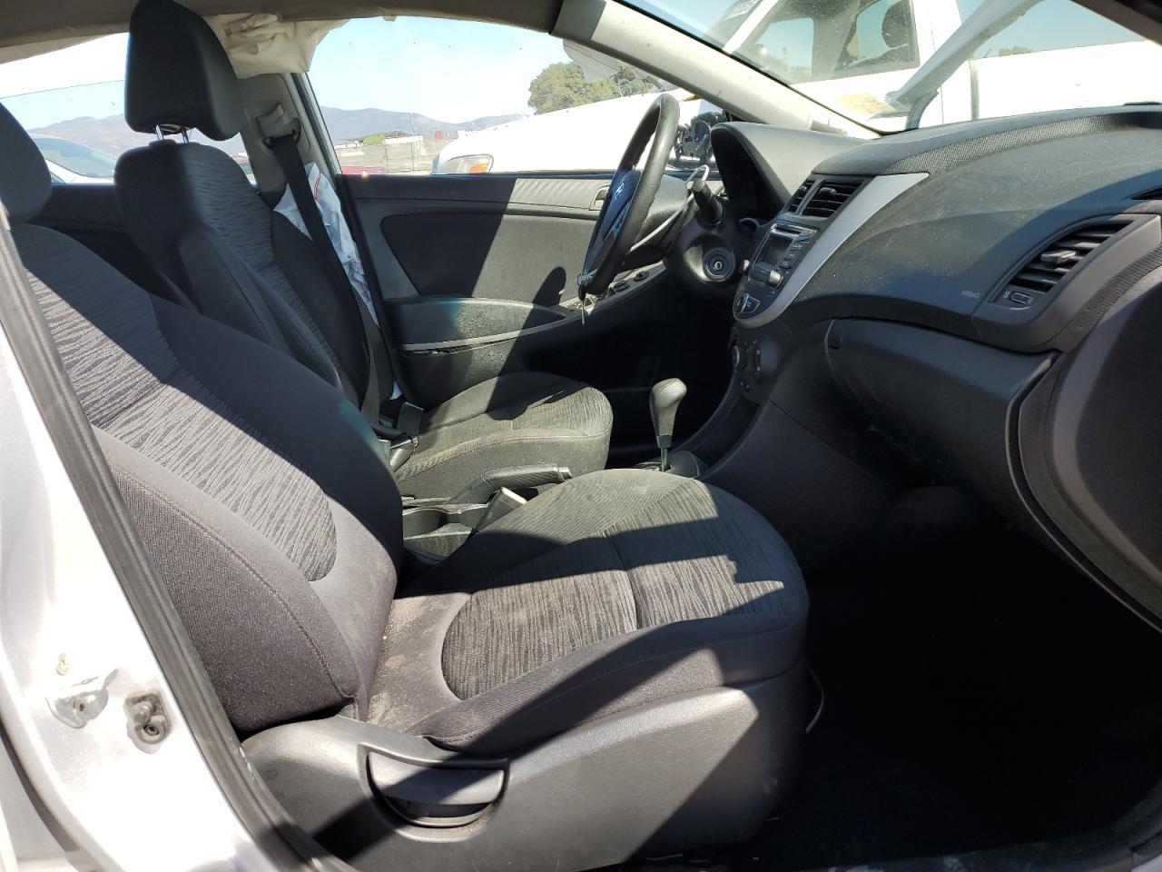 2017 Hyundai Accent se