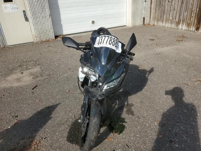 2016 Kawasaki EX300 A