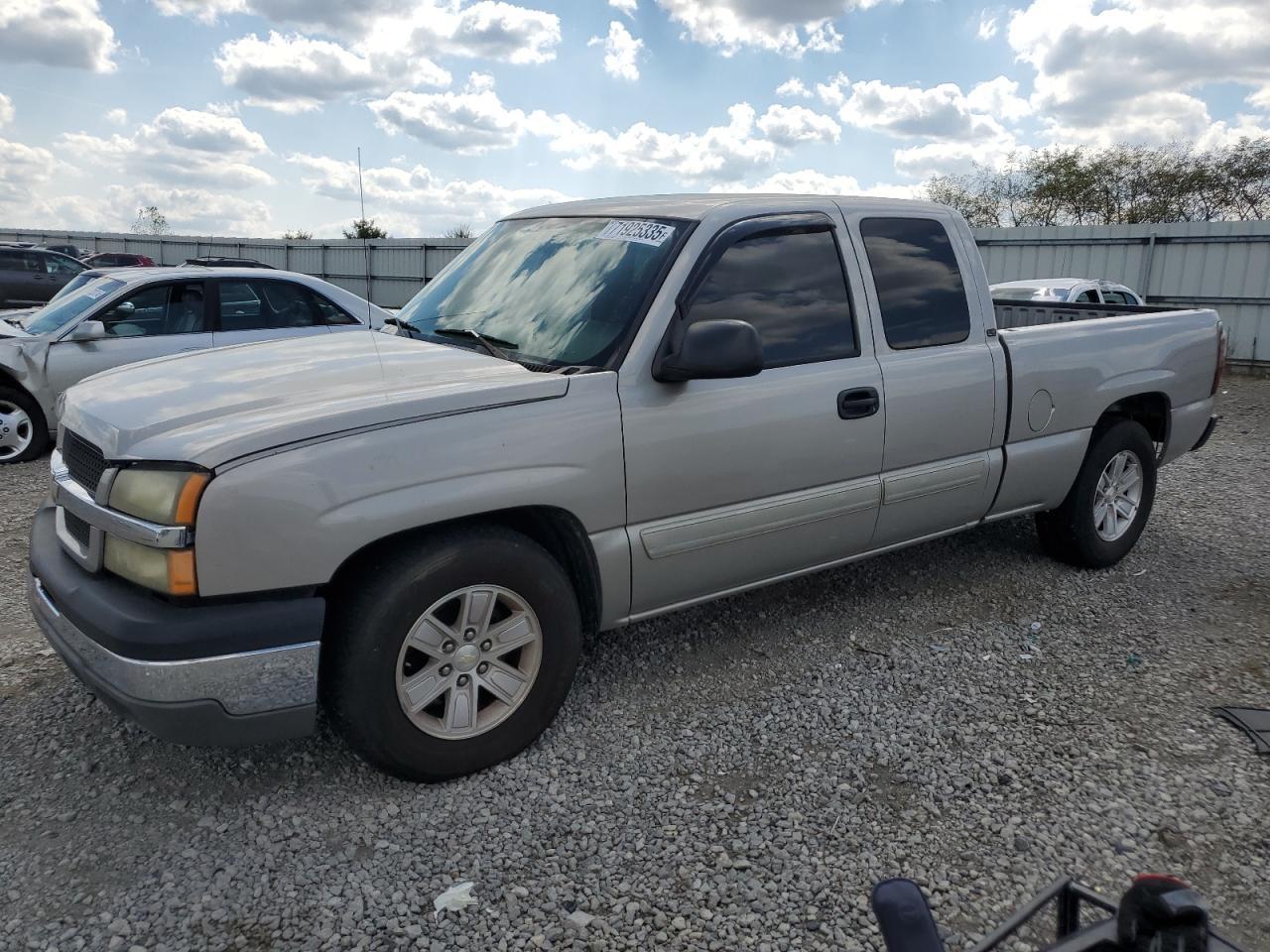 2004 Chevrolet Silverado C1500