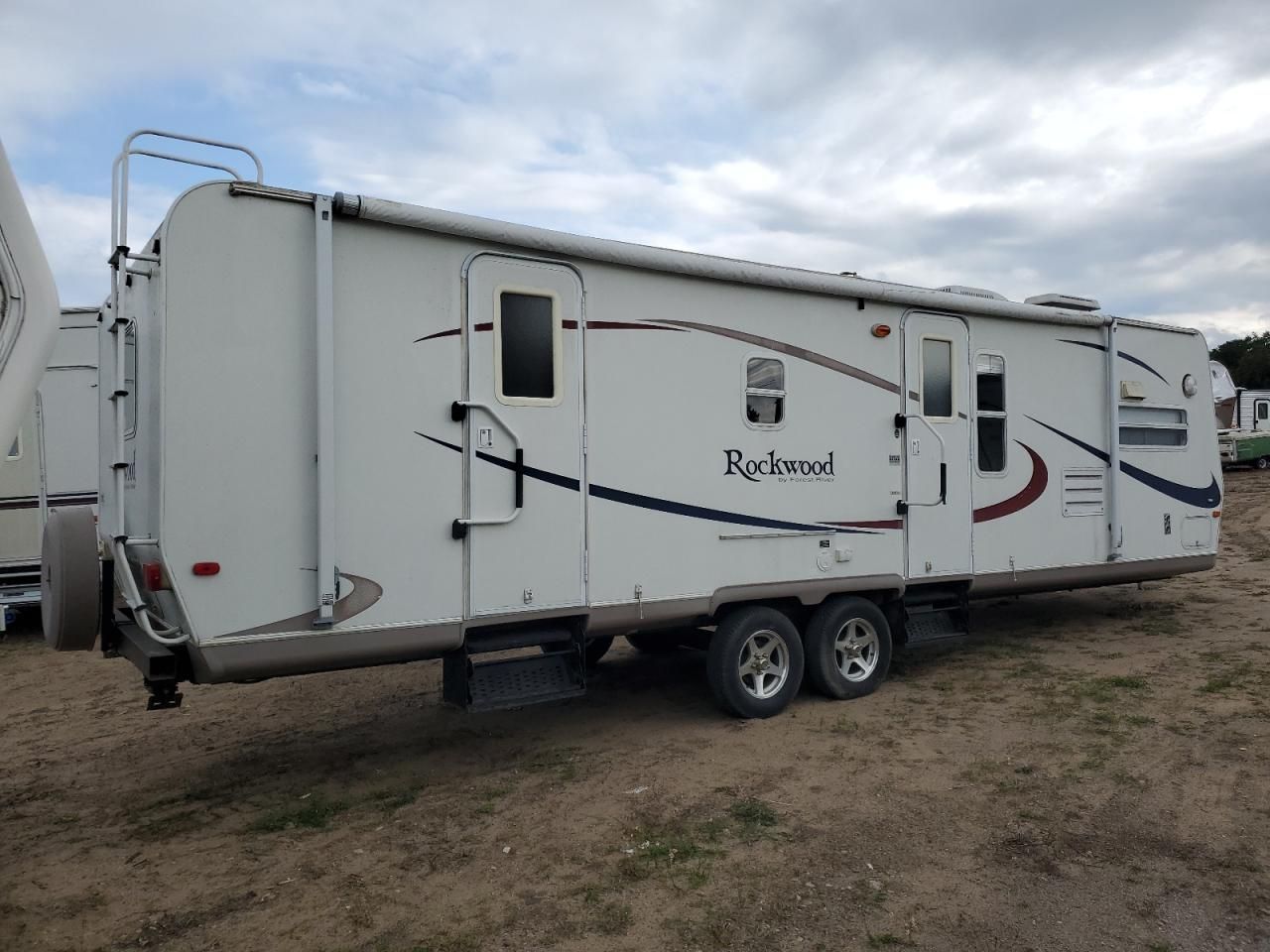 2005 Rockhill Body Co. Wood Forest River