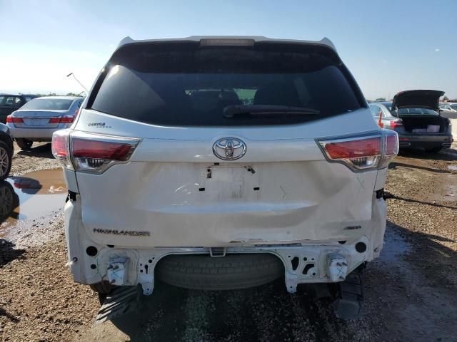 2016 Toyota Highlander LE