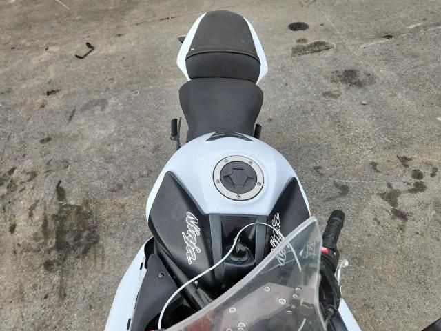 2013 Kawasaki EX650 F