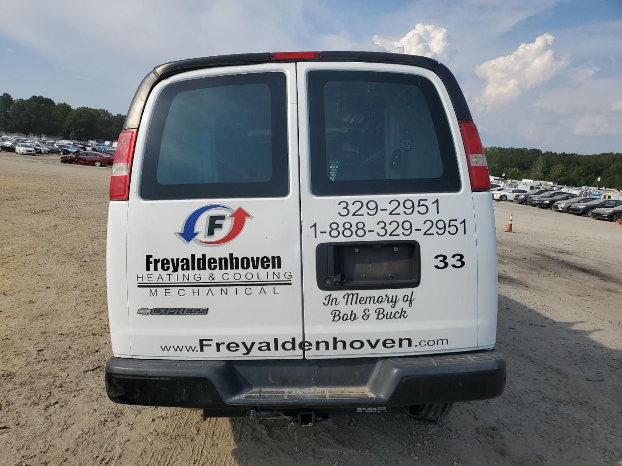 2017 Chevrolet Express G2500