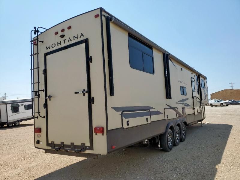 2019 Montana Trailer