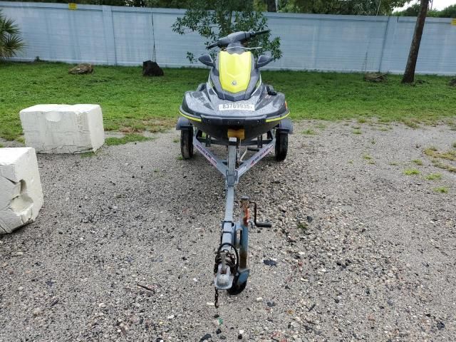 2019 Yamaha EX