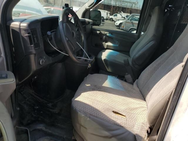 2009 GMC Savana G2500