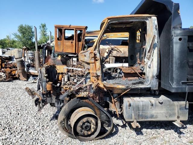 2000 Sterling LT8513 Dump Truck