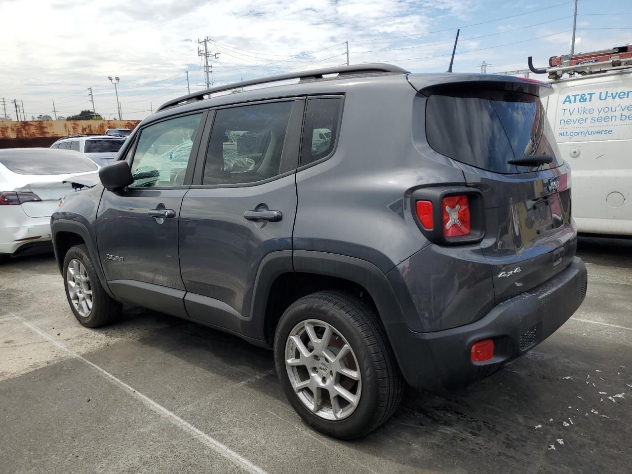 2023 Jeep Renegade Latitude