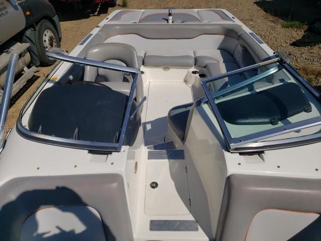 2005 Centurion Boats Fineline-Boat