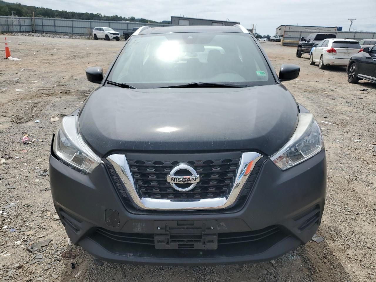 2020 Nissan Kicks sv