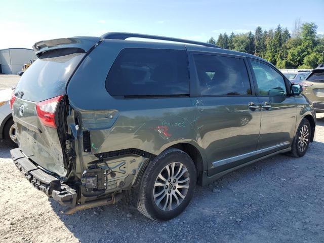 2020 Toyota Sienna xle Premium 8-passenger