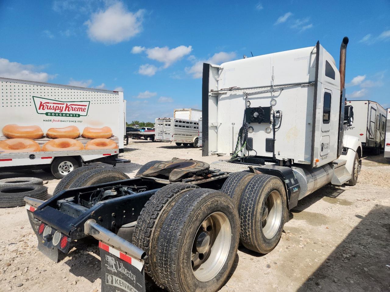 2020 Kenworth W990 Semi Truck