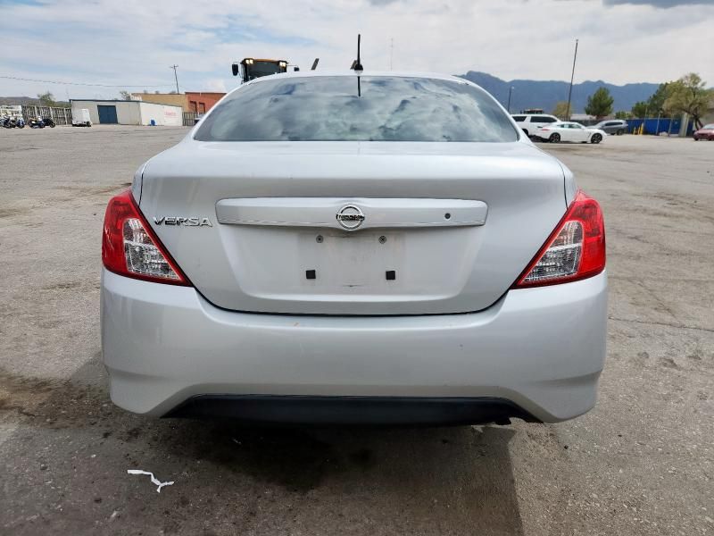 2015 Nissan Versa S