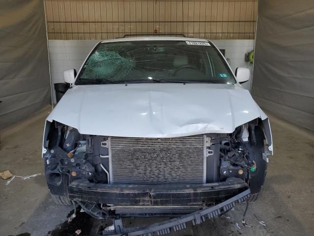2014 Chrysler Town & Country
