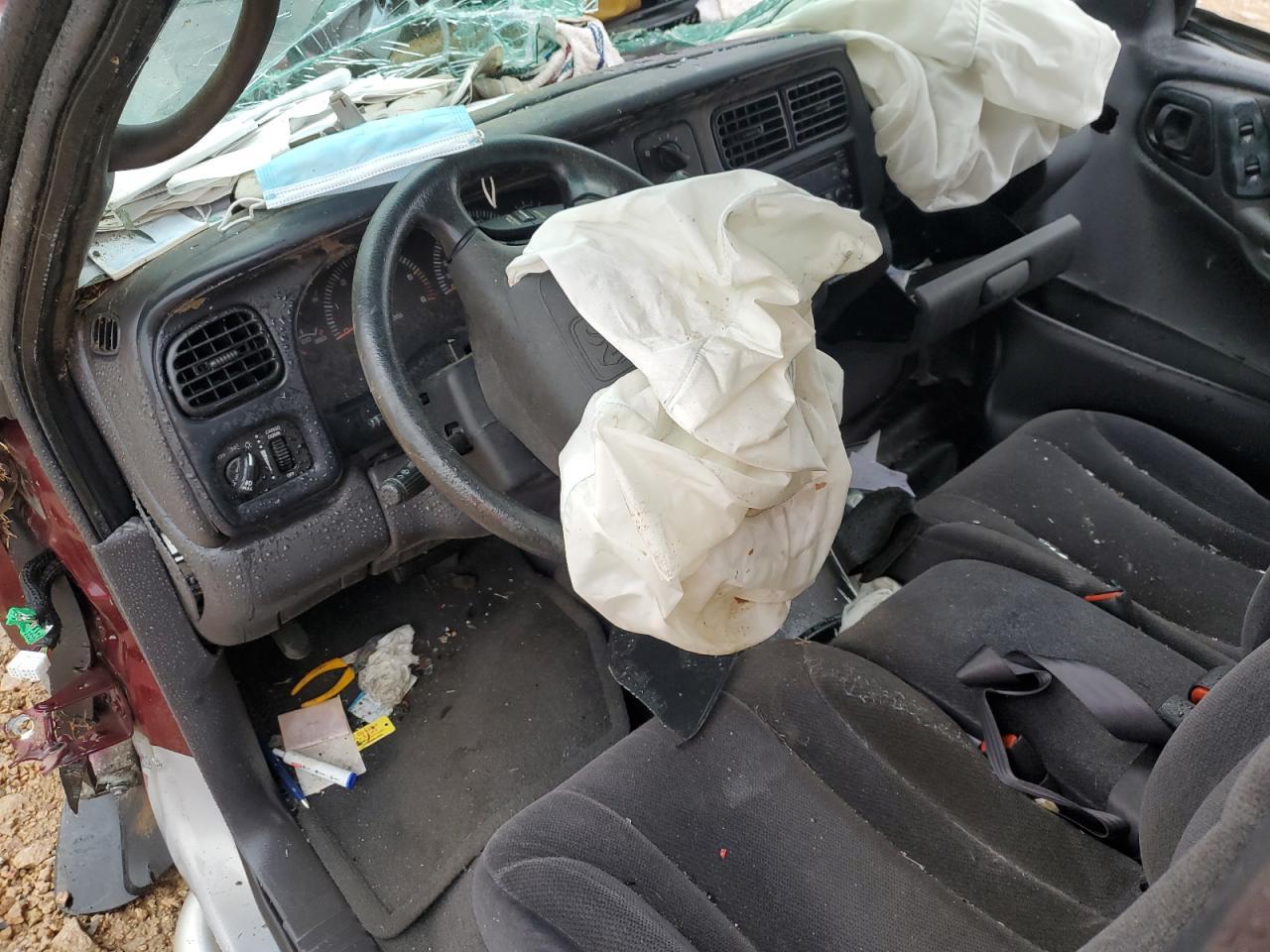 2000 Dodge Dakota Quattro