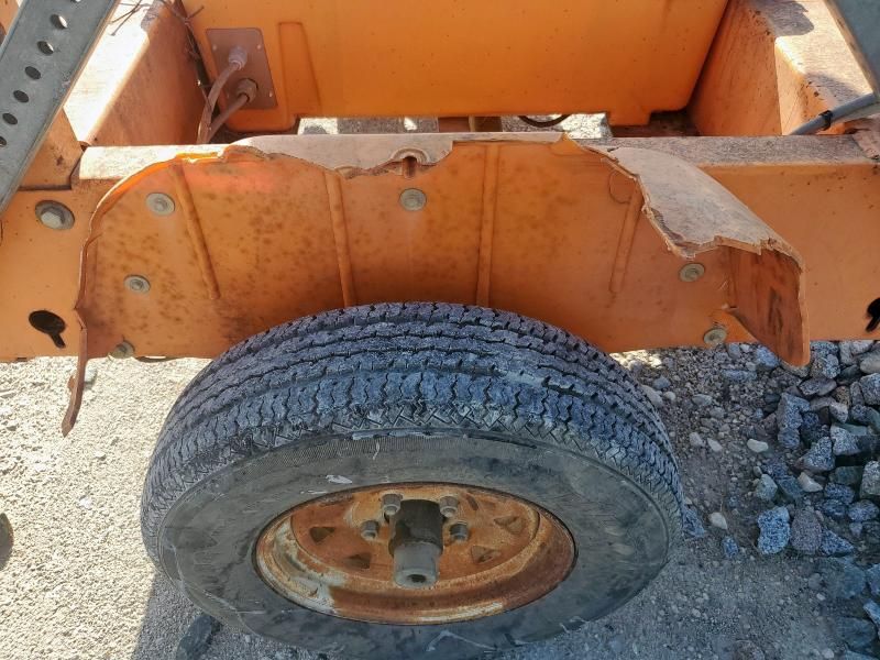 2005 Solar Tech Silent Sentinel Arrow Board Trailer
