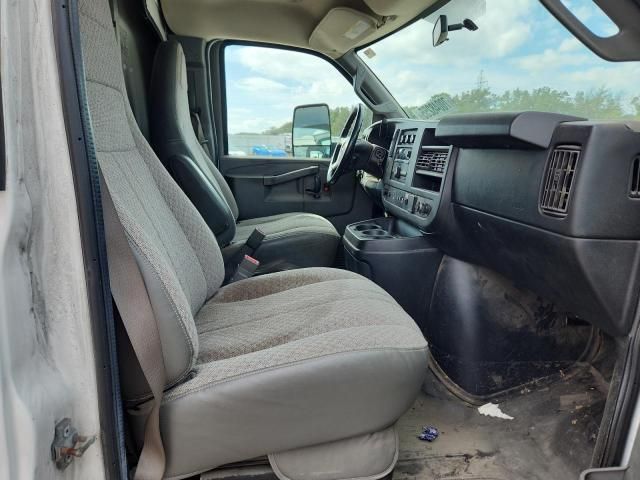 2018 GMC Savana Cutaway G3500